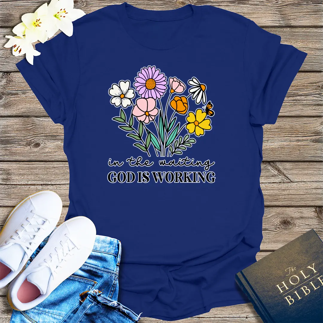 He Made Her Lovely T-Shirt - Navy