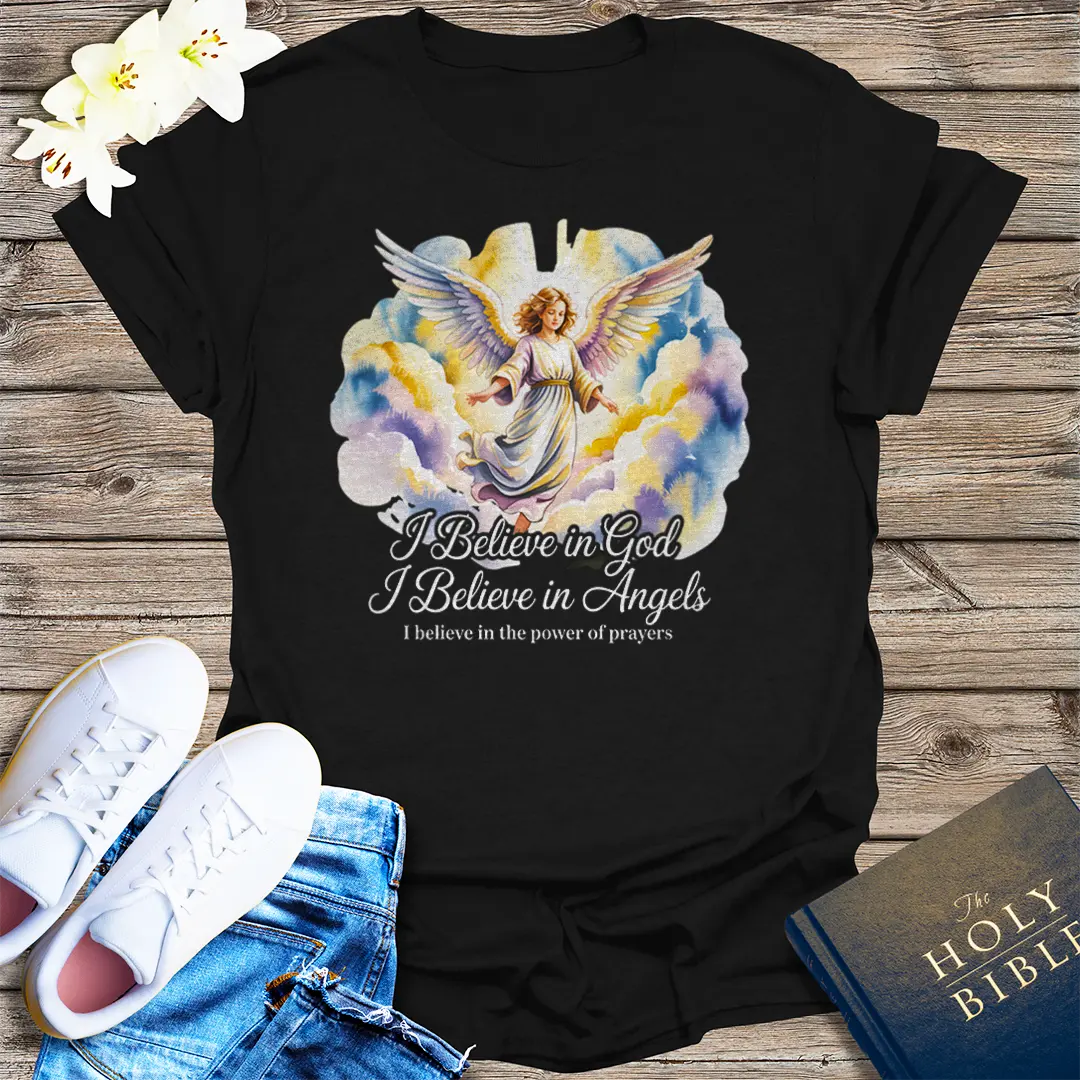 I Believe in Angels T-Shirt - Black