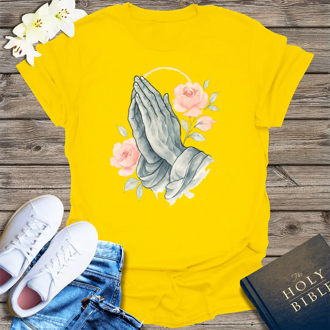 Graceful Prayer T-Shirt - Daisy