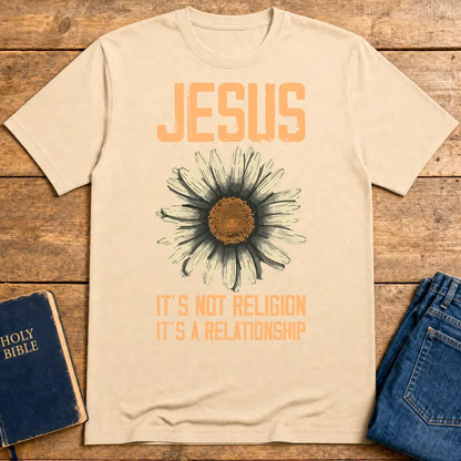 Jesus Relationship Daisy T-Shirt - Natural
