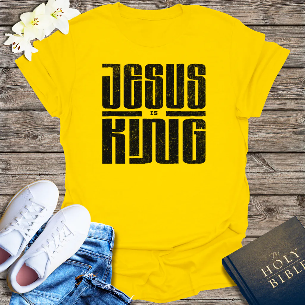 Powered by Prayer T-Shirt - Daisy