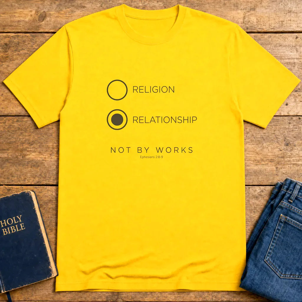 Relationship Over Religion T-Shirt - Daisy