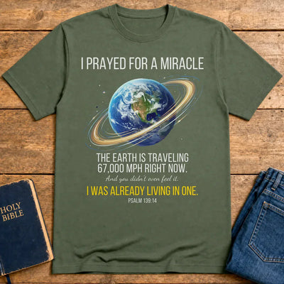 Living in a Ringed World T-Shirt - Military Green