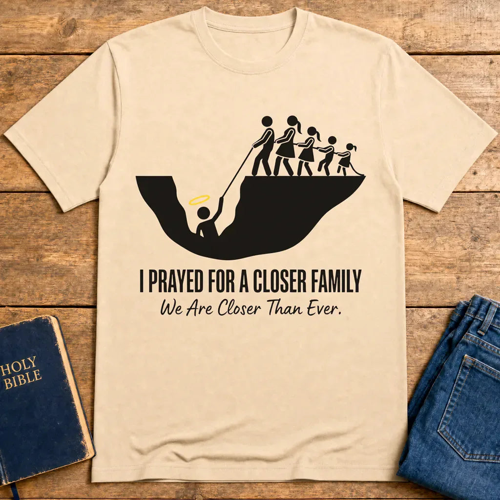 Closer Family Prayer T-Shirt - Natural