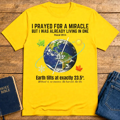 Divine Design Earth Tilt T-Shirt - Daisy