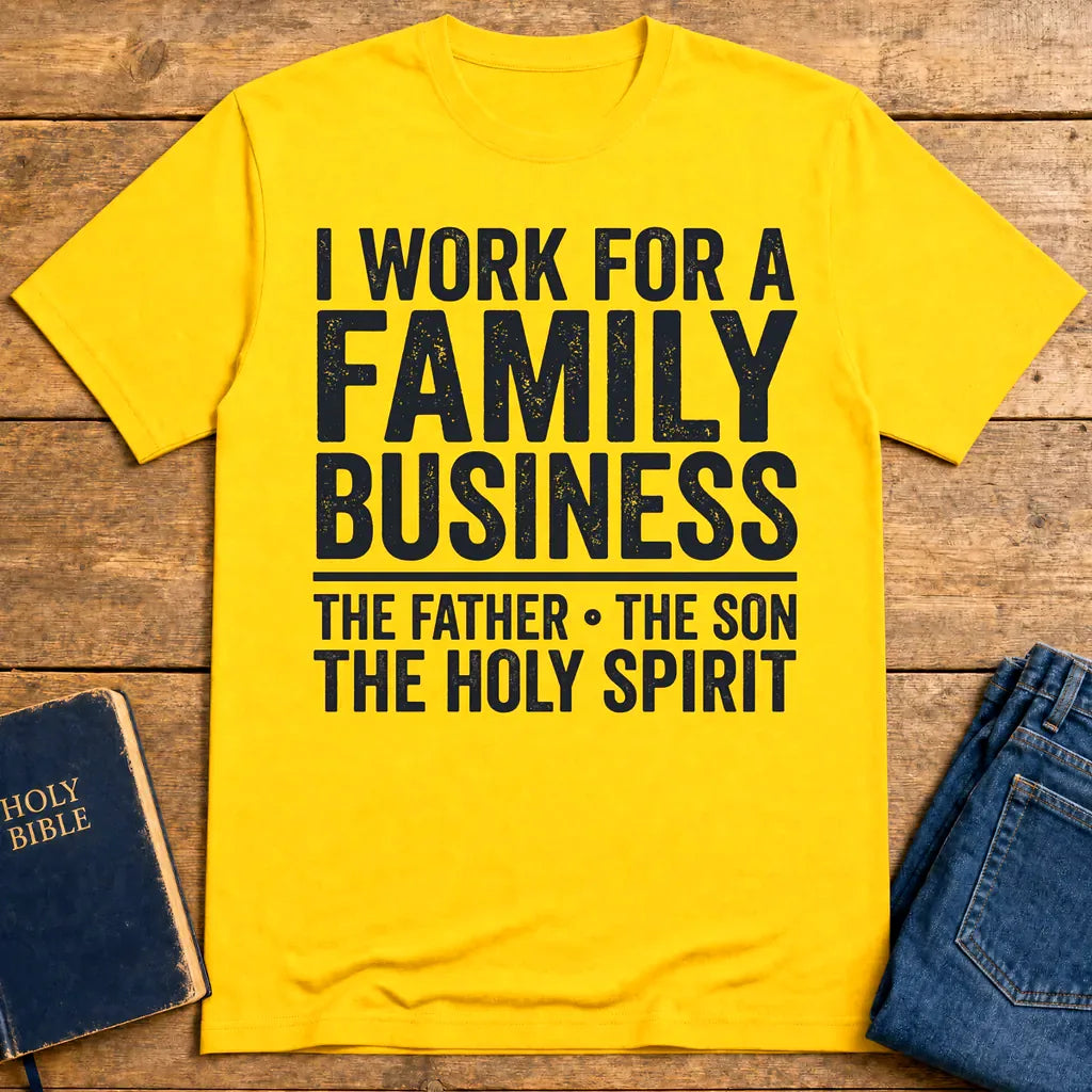 Family Business Trinity T-Shirt - Daisy
