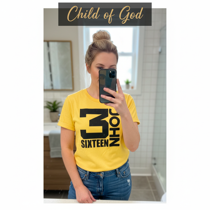 John 3:16 T-Shirt_mirror_selfie